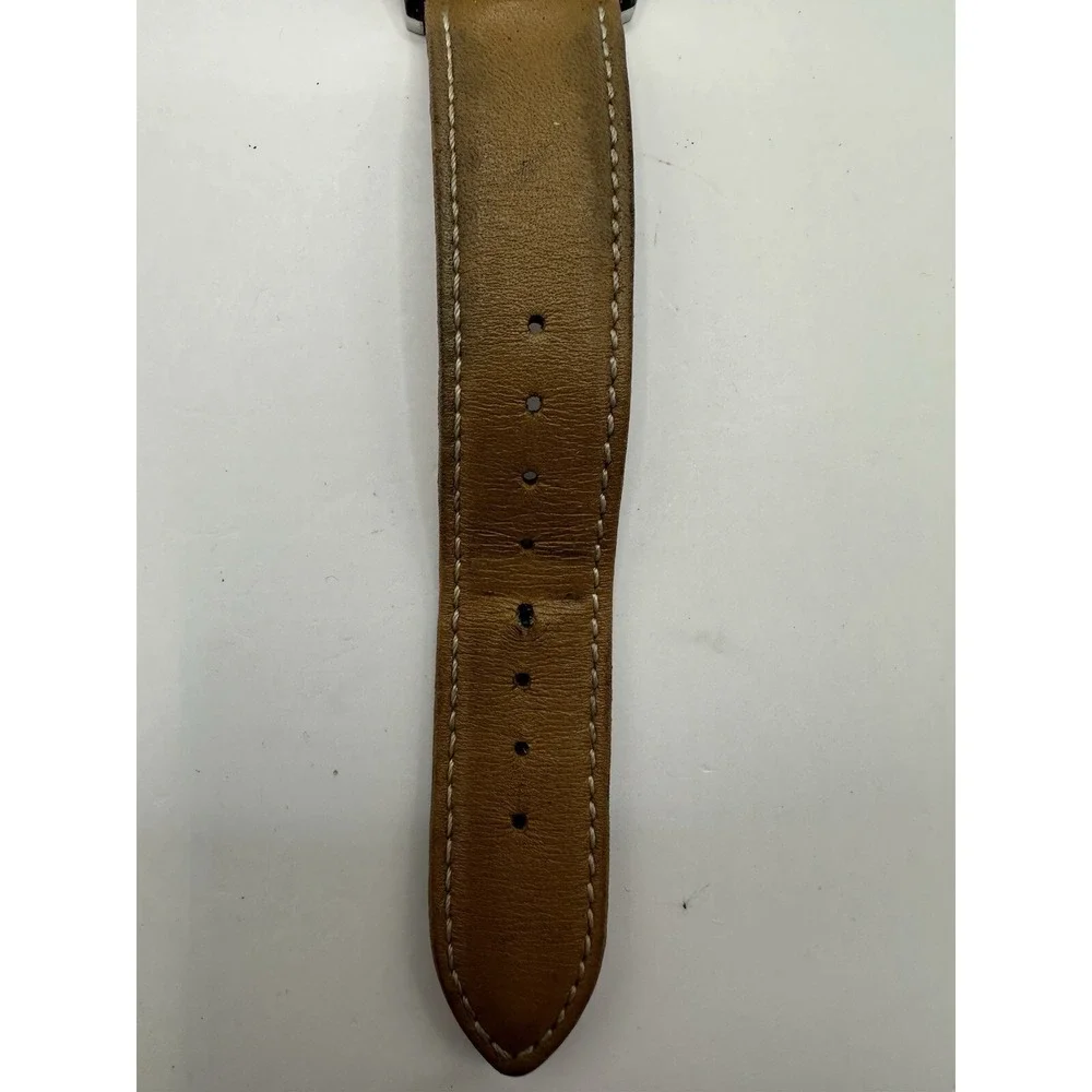 Guess Navy Blue Dial U0922G8 Brown Leather New Battery 39mm 8
